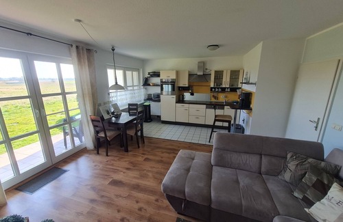 Zudar Apartment | Relaxing Getaway with Water Views and Family-Friendly Amenities