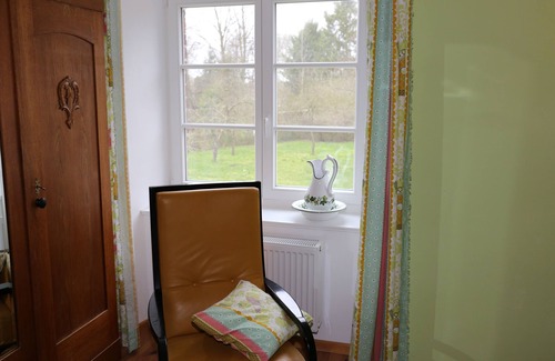Muritz House | Experience the Historic Alt Schwerin Manor by the Lake