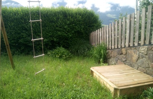 Feldthurns Apartment | Idyllic Mountain Getaways with Breakfast & Family Amenities