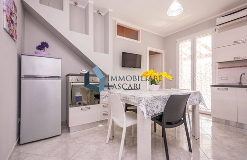 Gorgo Lungo Villa | Bright Beachfront Villa with Pool & Ocean View, Sleeps 6