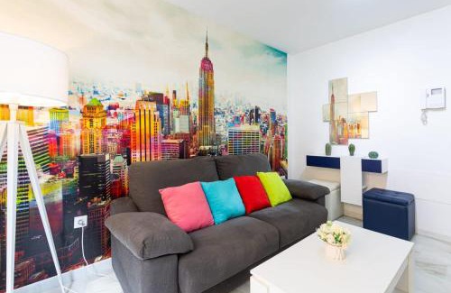Plaza de Toros Vieja Apartment | Oceanfront Retreat at Holidays2Malaga with High-Speed Wifi