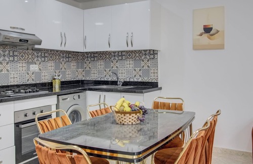 Tamrhakht Apartment | HolidayStudio