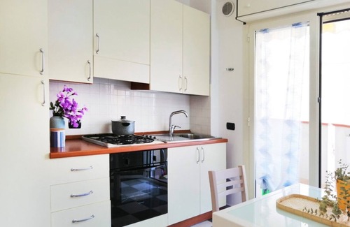 Alba Adriatica Apartment | Relaxing Two-Room Retreat Near the Sea with Great Amenities