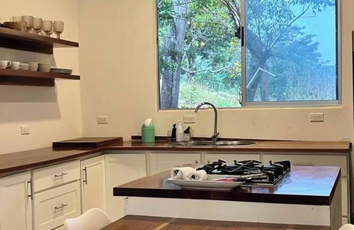 Tarcoles House | Holistic Retreat in Jaco, Jungle View. Casa Ángel.