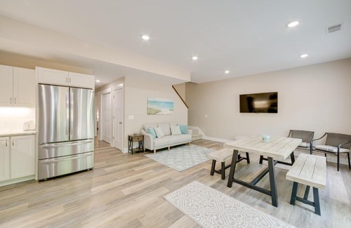 Holland House | Cozy Holland Home with Fire Pit Near Lake Michigan!