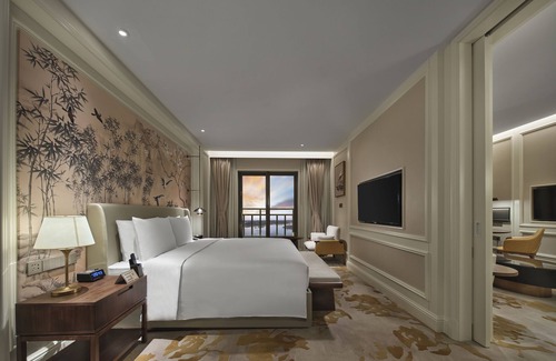 Langfang Hotel | Discover Hollick Hotel Wen'an, a 4-Star Haven with Pool