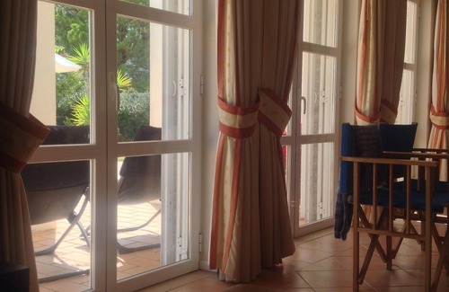 Gale Villa | Elegant Holliday Villa 2 Minutes from Galé Beach