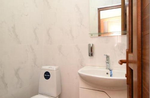 Voskevaz Villa | Pet-Friendly Retreat at Holliday Villa with Pool Access