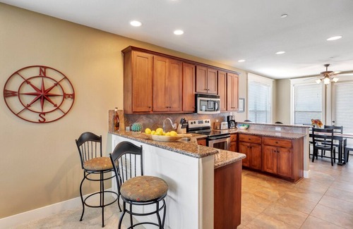 Jonestown Condo | Hollows Resort Villa: Breathtaking Views & 4 Pools Await!
