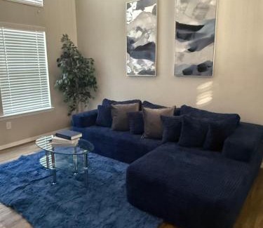 North Arlington Apartment | Hollywood House of Luxe ATT Stadium