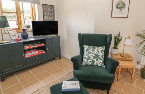 Pudleston House | Pet-Friendly Holmer Farm: 4-Star Retreat with Top Reviews