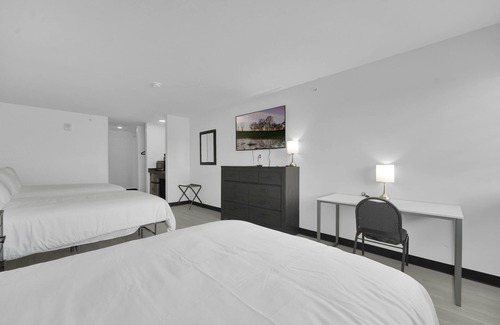 Etna Hotel | Relax at Holmes Suites Inn Columbus Pataskala - I-70 East