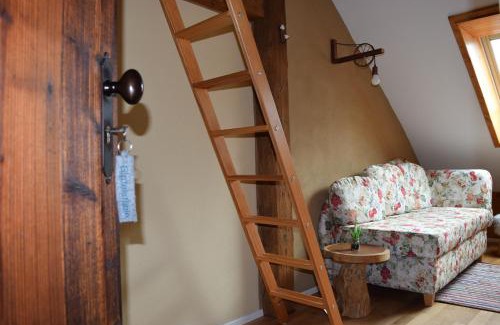 Christazhofen Apartment | Discover Holstein-Höfle - Gipfelstüble: 9/10 Guest Rated Stay