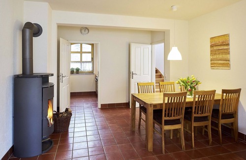 Gorzig House | Spacious Holunderhaus: Family-Friendly Retreat with Pool