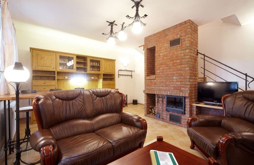 Sucha Rudna House | Experience Elegance at Holzberg: 4-Star Haven with Pool
