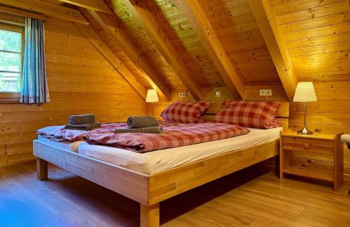 Lossburg House | Discover Holzhaus Oberbrändi: Family-Friendly Retreat
