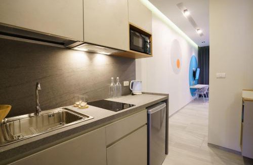 Phuket Hotel | Discover HOMA Phuket Town: Pet-Friendly & Pool Access