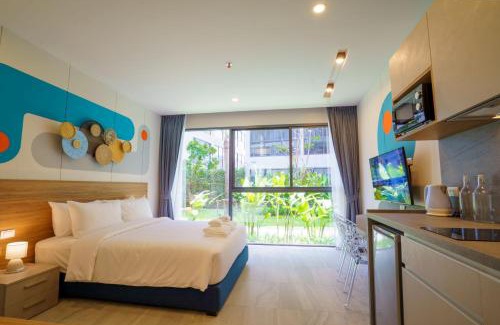 Phuket Hotel | Discover HOMA Phuket Town: Pet-Friendly & Pool Access
