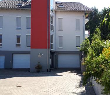 Konstanz-Wollmatingen Apartment | Discover Homal: 4-Star Haven with 8.8/10 Review Score