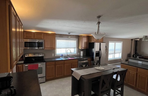 Saratoga Springs House | Convenient Getaway: Renovated Retreat Near Saratoga