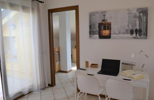 Giussano Apartment | Experience Comfort at HOME 2020: Your Family-Friendly Retreat