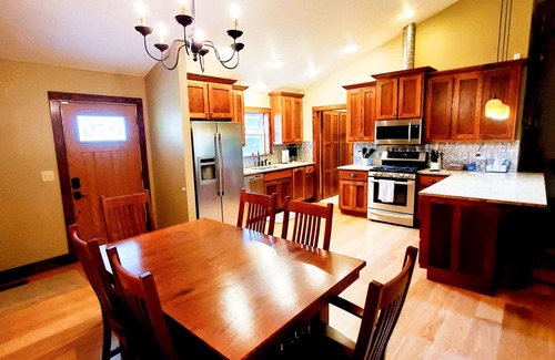 Shirley House | Spacious Home Near Fairfield Bay Marina & Scenic Trails
