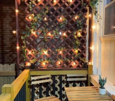 Benton Park West House | Family-Friendly Home 4 with King Beds & Large Garage