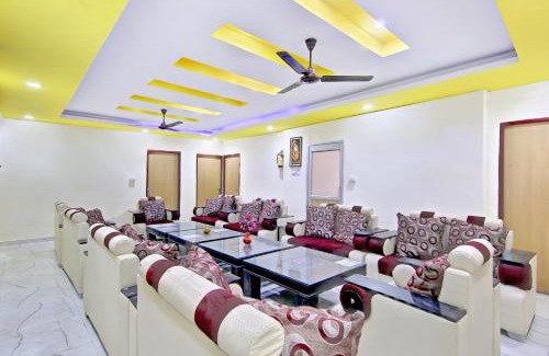 Jhajra Apartment | Budget-Friendly Stay at HOME 78802 Balaji Bhawan Jhajra