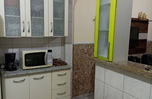 Balneario Pires House | Cozy Retreat with Leisure Area for All the Family