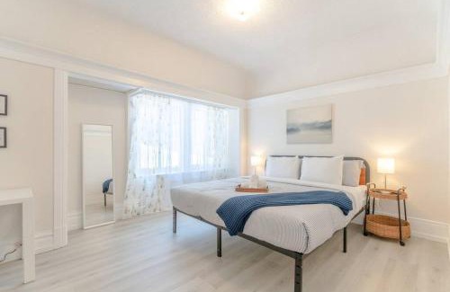 Mosswood Apartment | Welcoming Home and Cottage in Mosswood for Families