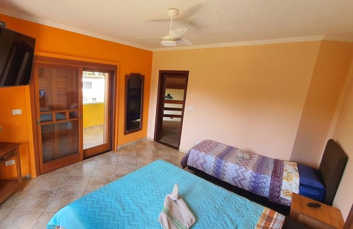 Caiocara House | Relaxing Retreat at Atibaia - Pool, Nature & Pet Friendly