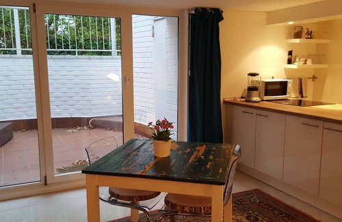 Borgfeld Apartment | Relax at Home Away: Pet-Friendly Retreat in Bremen