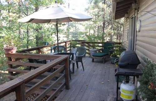 Idyllwild House | Pet-Friendly Retreat in Idyllwild - Steps from Village & Trails