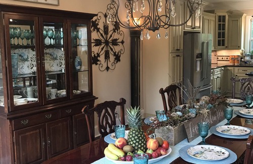Goodlettsville House | Experience Comfort in Our King Suite - Rated 10/10!