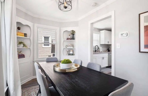 South Euclid House | Home Away From Home with Spa, Breakfast & Child Friendly Yard