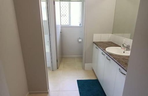 Wongaling Beach House | Cozy 1 Bedroom Retreat with Pool and Pet-Friendly Perks