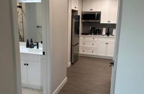 Winnipeg House | Cozy Retreat: Newly Built 2-Bedroom Getaway with Spa