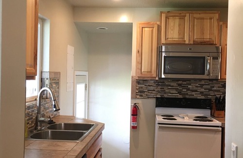 Richland House | Cozy Retreat: 3 Bedroom Home Near Richland with Pool