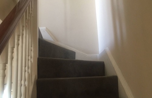 Colchester House | Relax and Unwind in Our Family-Friendly Retreat