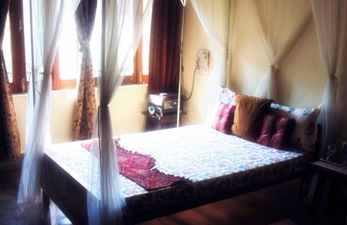 Civil Lines Bed & Breakfast | Cozy Retreat: Your Home Away from Home for Families