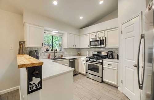 Westwood Heights House | Pet-Friendly Retreat in South Austin with Perfect Ratings