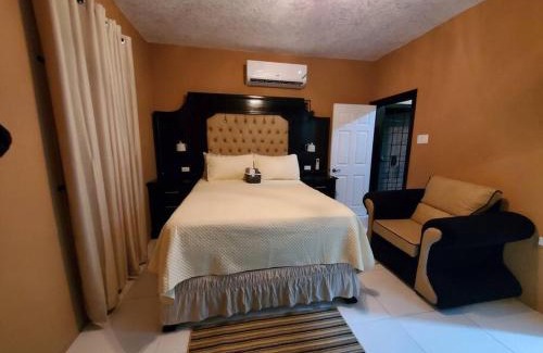 Porus Apartment | Exceptional Home Away From Home: Rated 9.8, Family-Friendly