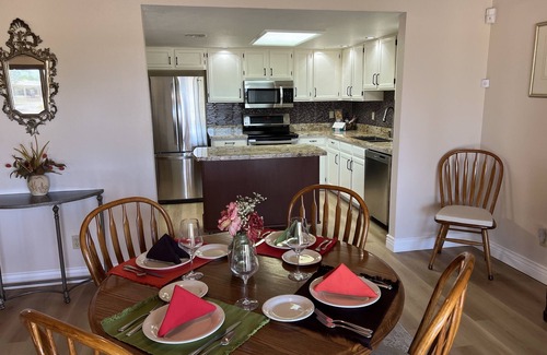 Apache Wells Condo | Ideal Retreat Near Painted Mountains Club House & Ocean Views