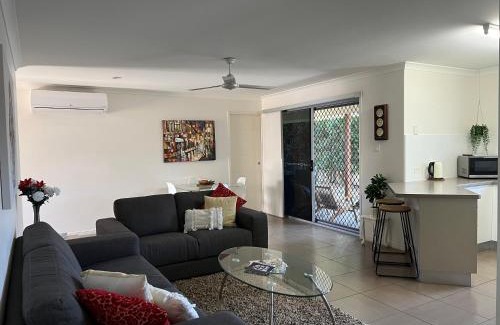 Bundaberg South Villa | Comfortable Retreat in Central Bundaberg with Spa & More
