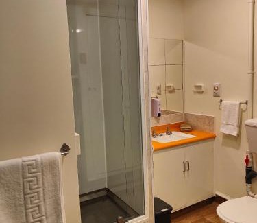 Richmond Apartment | Comfortable Retreat: Your Home Away From Home