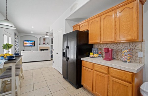Biggs Field House | Cozy Retreat: Your Home Away From Home for Families