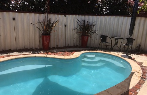 Hilton House | Relaxing Retreat with Pool, BBQ & Ocean Views