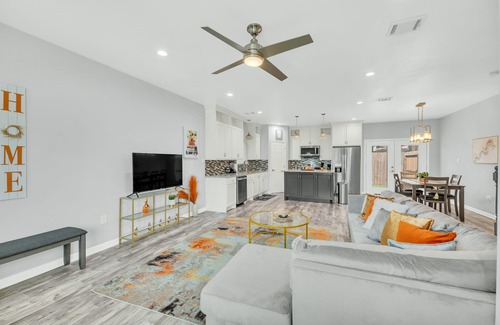 Greater East End Hotel | Cozy Home Away from Home with Breakfast & Family Amenities