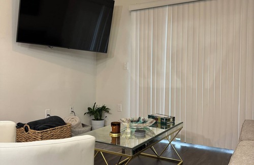 Central Business District Apartment | Home Away From Home