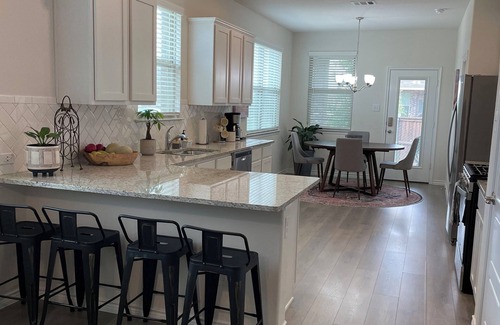 Lincoln Park House | Home Away From Home- While Away II